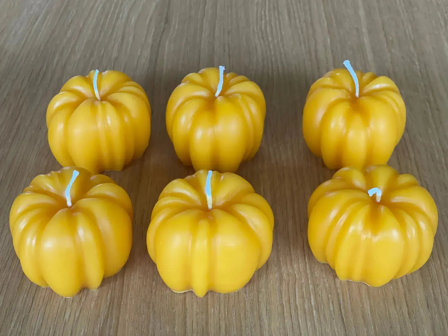 Gresskarformede bivokslys 6 stk – til Halloween og høst