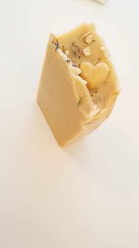 Kundebilde av 100 % Ren Bivoks – Perfekt for Naturlige Prosjekter